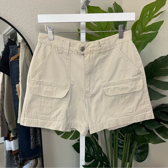 🤍 American Eagle Khaki Utility Pocket Shorts Sz 8 | Cargo Casual Shorts - Picture 1 of 7